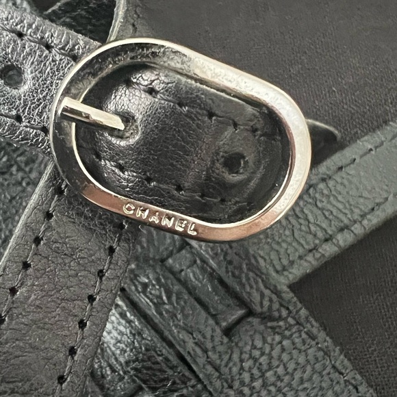 Chanel Knee-High Gladiator Sandals - Picture 12 of 16